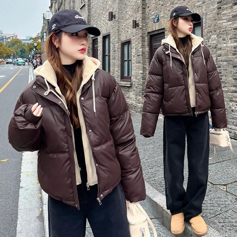 Neue Damen Fake Zweiteiler Baumwolljacke Winter Parkas Nicht waschen PU Daunen Baumwolljacke Kurz Dick Kapuzenmantel Damen Oberbekleidung