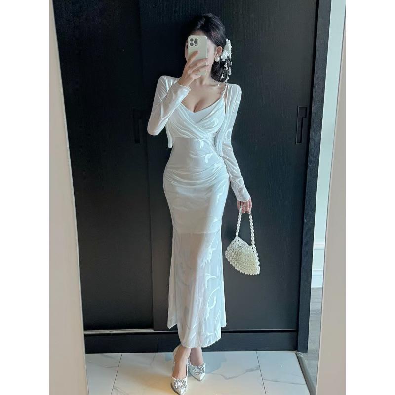 Elegantes Nachtclub-Temperament Cardigan & Sexy Träger-Abendkleid Set