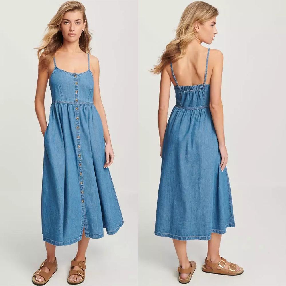 Spring/Summer 2025 Women's Denim Sling Dress - Chic Commuting Fashion