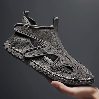 Sommermode lässige Sandalen Herren explosive Übergröße koreanische Version vielseitige Oberbekleidung Pariser Modewoche Laufsteg Herrenschuhe Trend