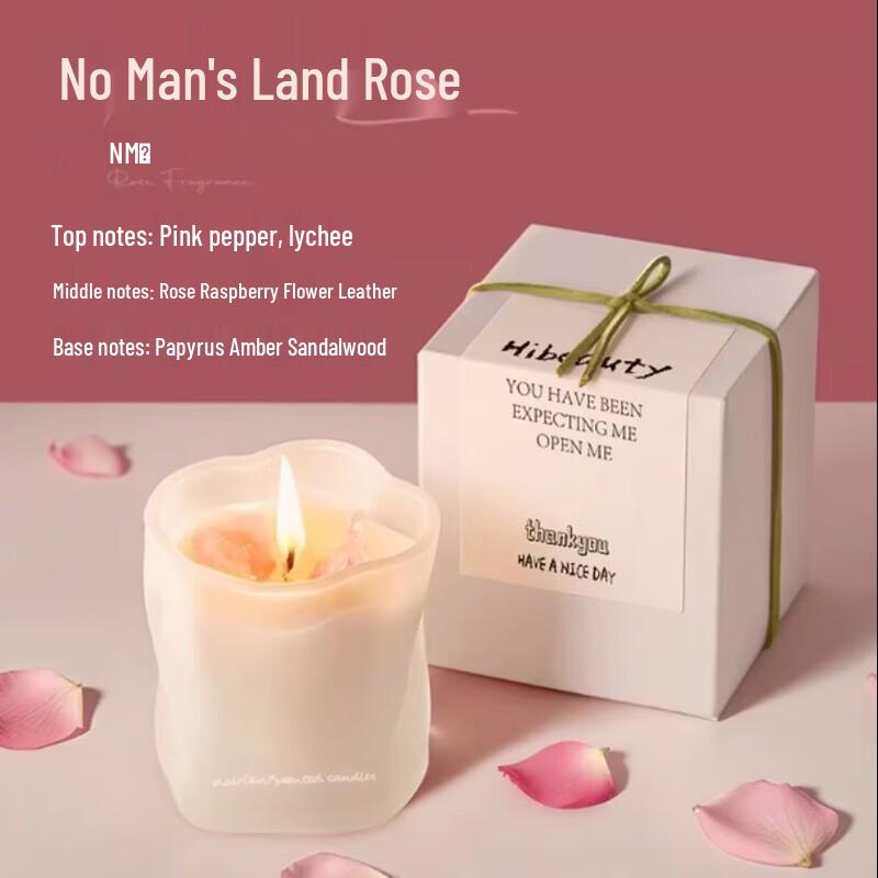 

Romantic Rose Scented Candle