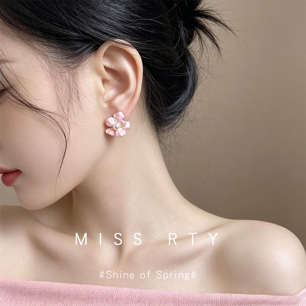 Elegant Pink Enamel Flower Earrings: Luxurious Gradient Drip Glaze Studs with Zirconia Detailing