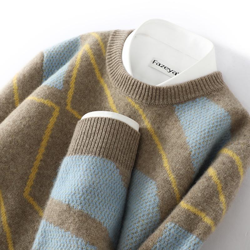 

Men s 100% Wool Color Block Round Neck Sweater - Autumn/Winter Casual Loose Knitwear XL фіолетовий/верблюд