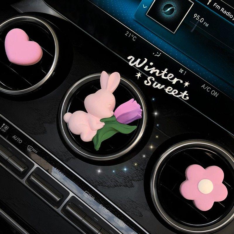 Cute Internet-Famous Bunny Car Air Freshener, Long-Lasting Aroma Diffuser, Car Vent Bouquet Decoration Clip, Gift for Girls