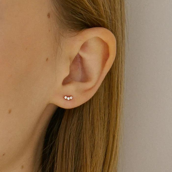 10K Linia Curve Stone Cubic Earrings