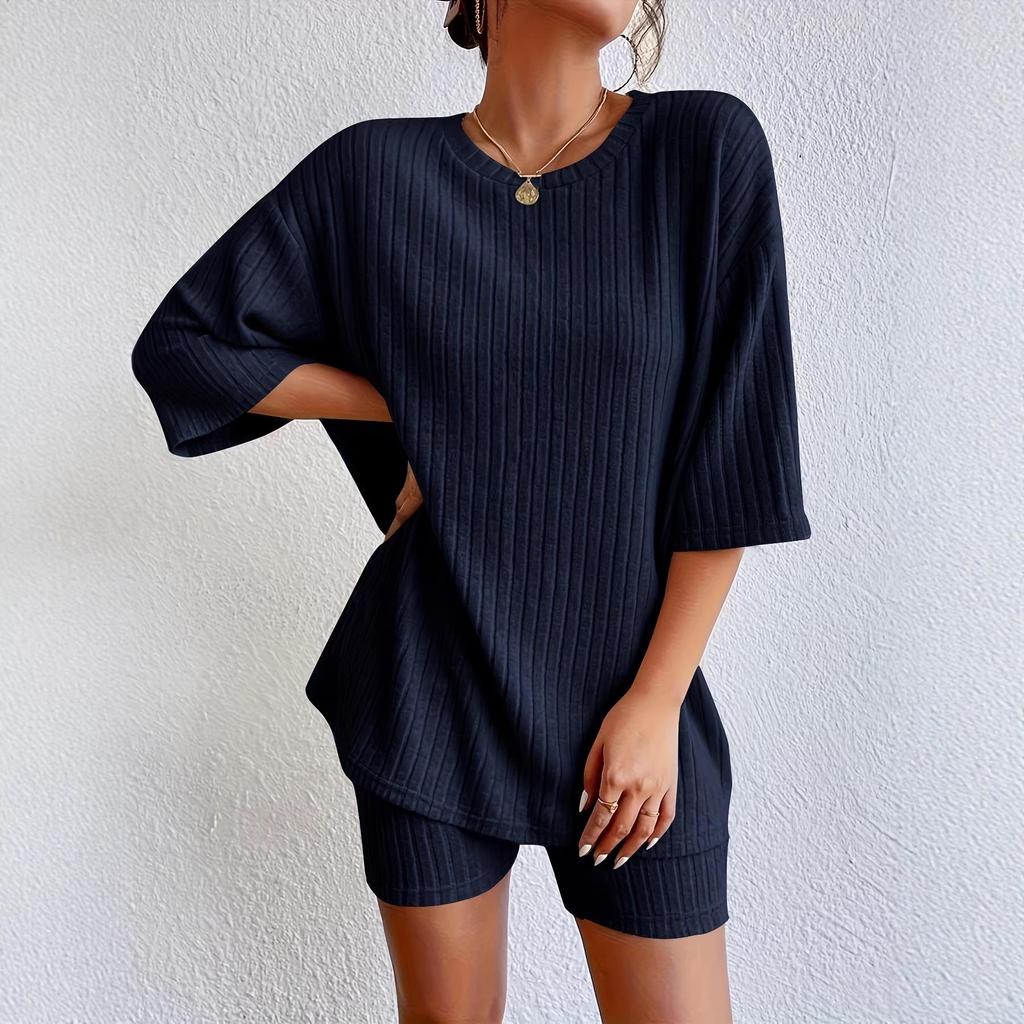 “2025 European & American Women's Fashion: Summer Two-piece Knit Set with Short Sleeves”