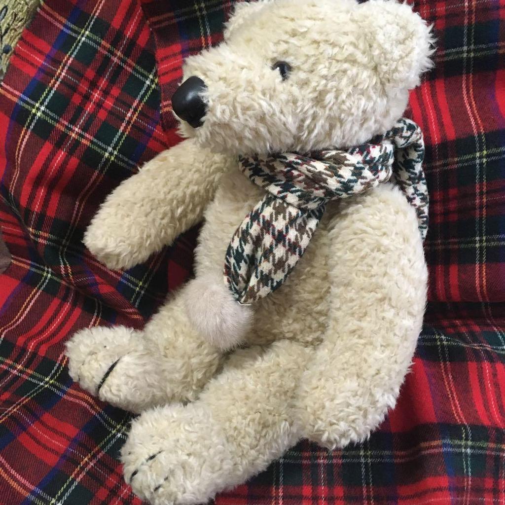 [USED] Christmas Teddy Bear, MON SEUIL Tweed Muffler Bear