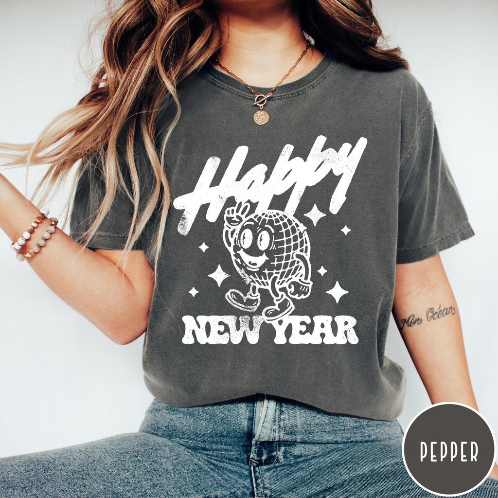 Retro New Years Eve T-Shirt, Happy New Year Shirt, New Years Party Tshirt, Trendy Matching New Years Shirt, Holiday Tee
