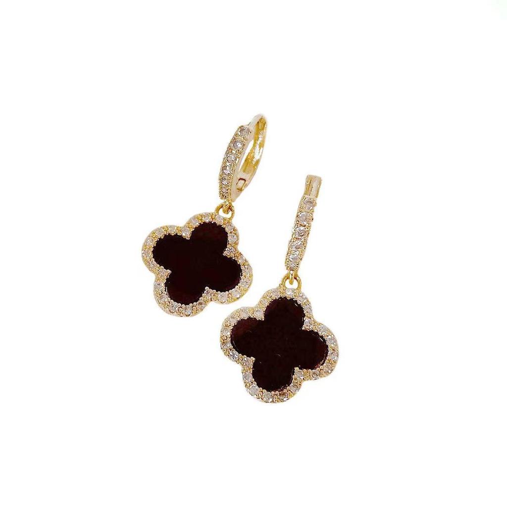 Exquisite 2025 Four-Leaf Clover Earrings: High-End, Celebrity-Inspired Micro-Inlaid Design for Women