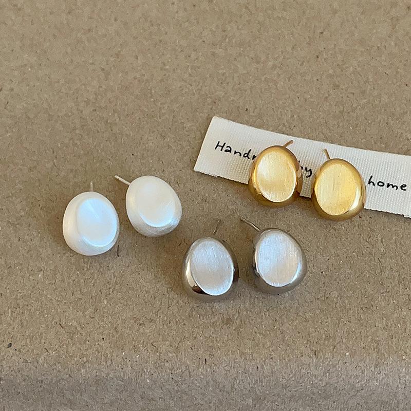 Geometric Round Brushed Metal Bean Stud Earrings Female Simplicity High Sense Personality Fashion Temperament Versatile Earrings