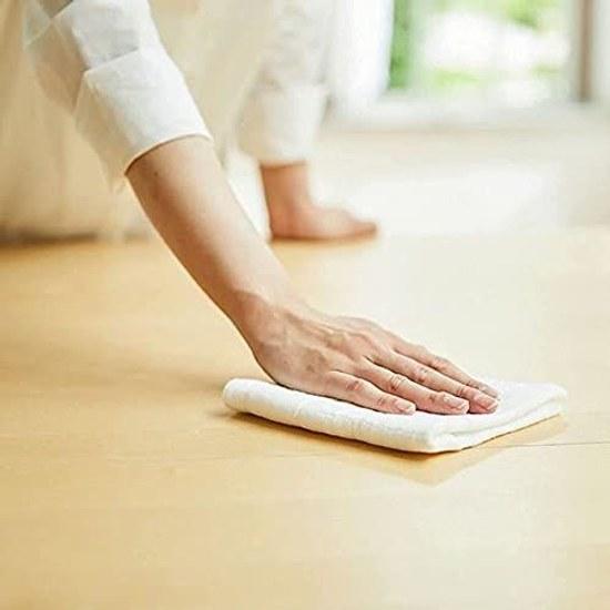 Made Japan plain chlorine bleach compatible soft texture.