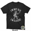 Im Not Old Im Classic Funny Cat Vintage Graphic Men Womens T-Shirt