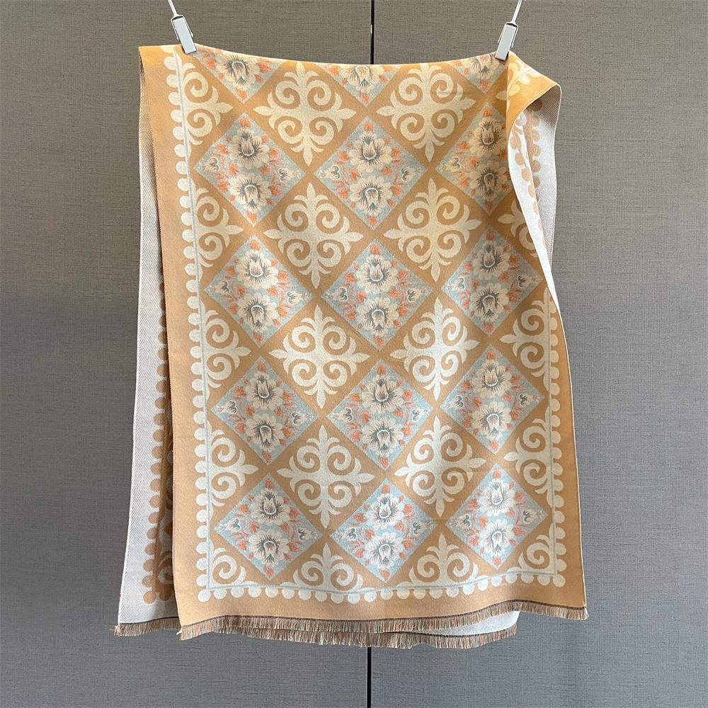 Designer Winter Warm Cashmere Scarves Women High Quality Thicken Pashmina Shawl Elegant Ladies Wool Poncho Windproof Pareo