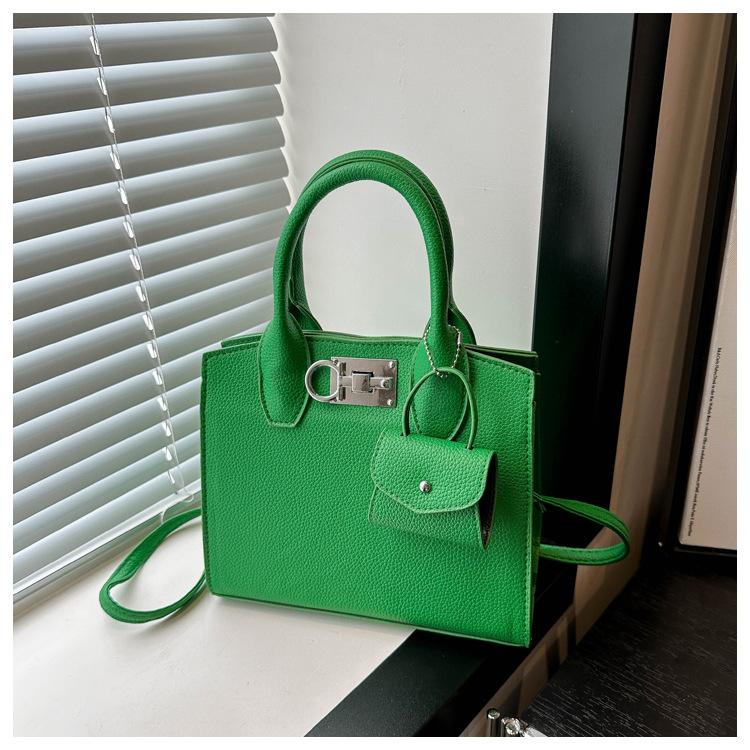 

Fashion foreign style portable tote bag new trend shoulder bag retro large capacity messenger bag зелёный