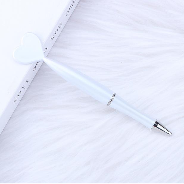 Five-Star Twisting Heart Butterfly Christmas Ballpoint Pen