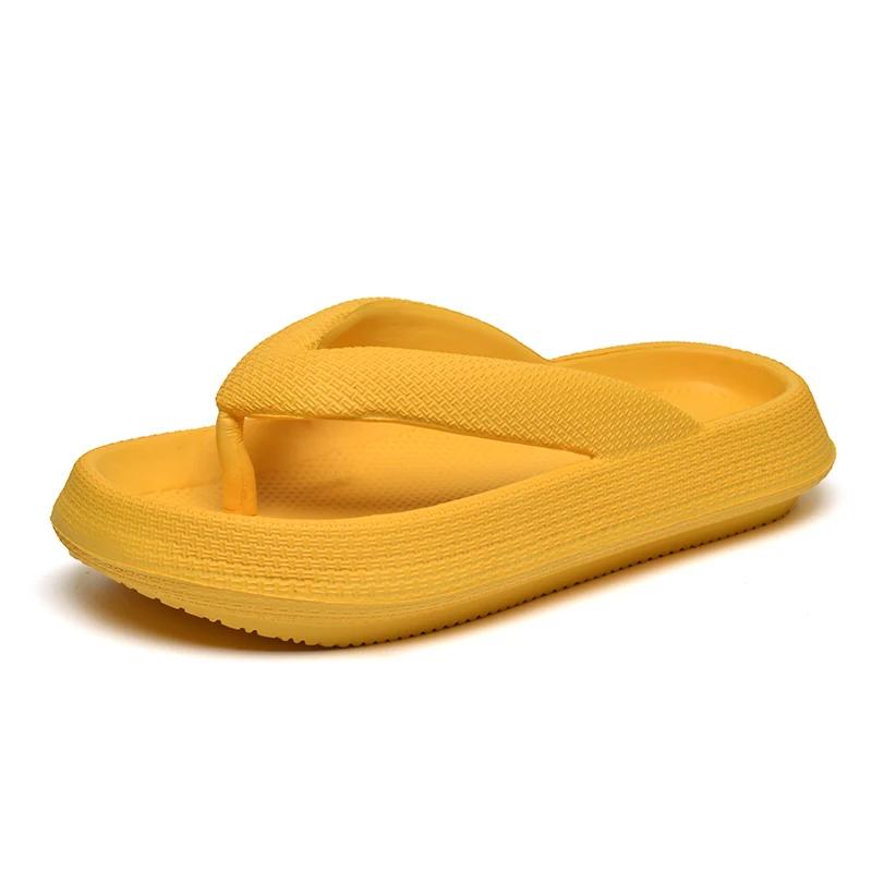 Soft Sole Platform Flip Flops Women 2025 Summer Beach Non Slip Men Slippers Coulple Thick Sole Bathroom Slides Sandals