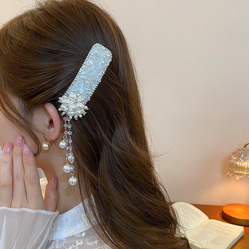 High-End Forest Style Lily Flower Hair Clip - Aesthetic Simulation Shark Grip for Women