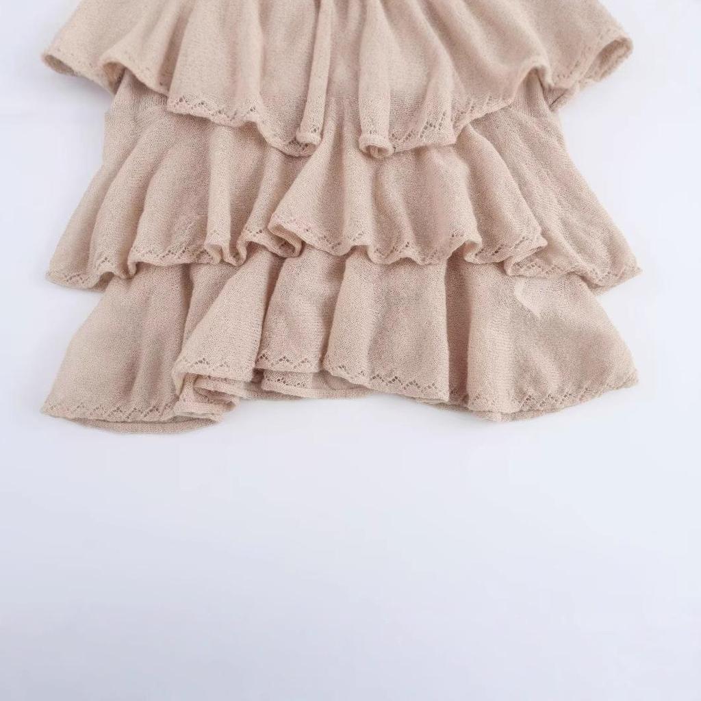 2025 Spring Women's Fashion Sweater: European & American Style, Elegant Layered Knit Design