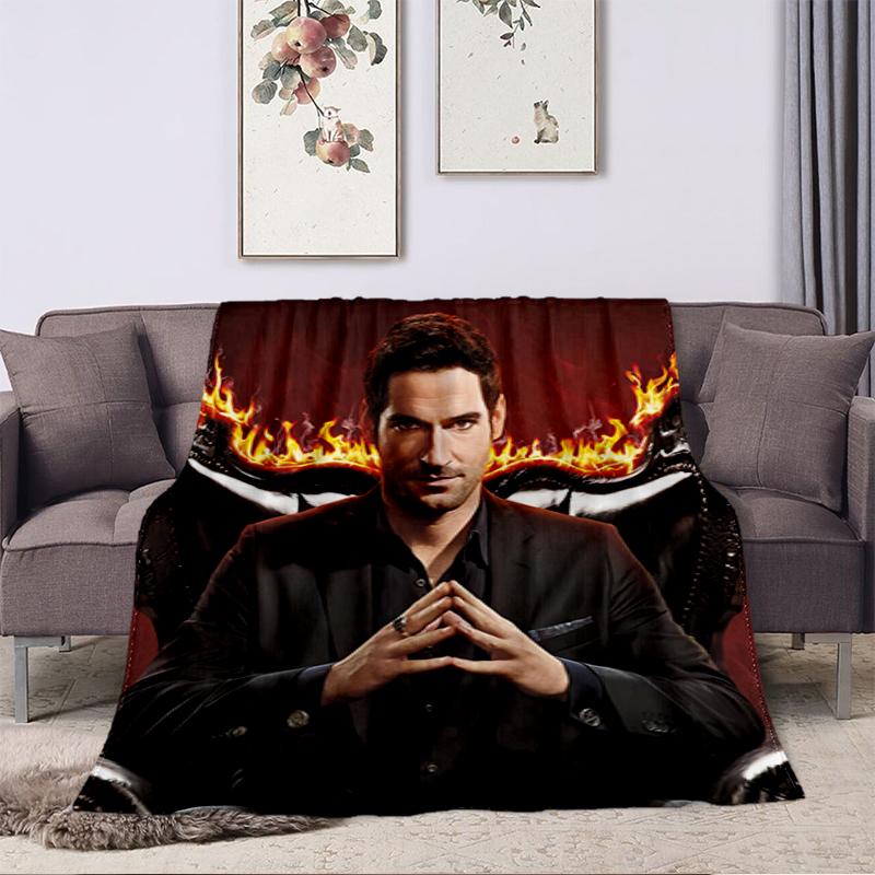 1 Stück Decke mit Horrorfilm-Thema, Ganzjahres-Leichtgewicht für Zuhause, Büro, Outdoor-Nickerchen, Multifunktionale Decke, Halloween-Geschenke