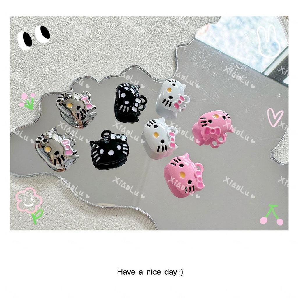 Hello Kitty Cat Alloy Pendant & Accessory Set