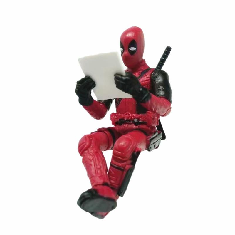 Cute Pvc Deadpool Action Figure Desk Companion Sitting Pose Collectible Doll Toy Sitting Deadpool