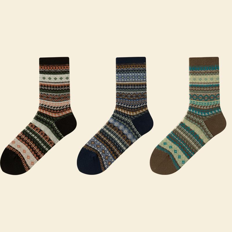 3 Pack Womens Cotton Socks Autumn and Winter Warm Socks Thick Knit Cabin Cozy Crew Soft Socks Gifts for Women Colorful Fashion