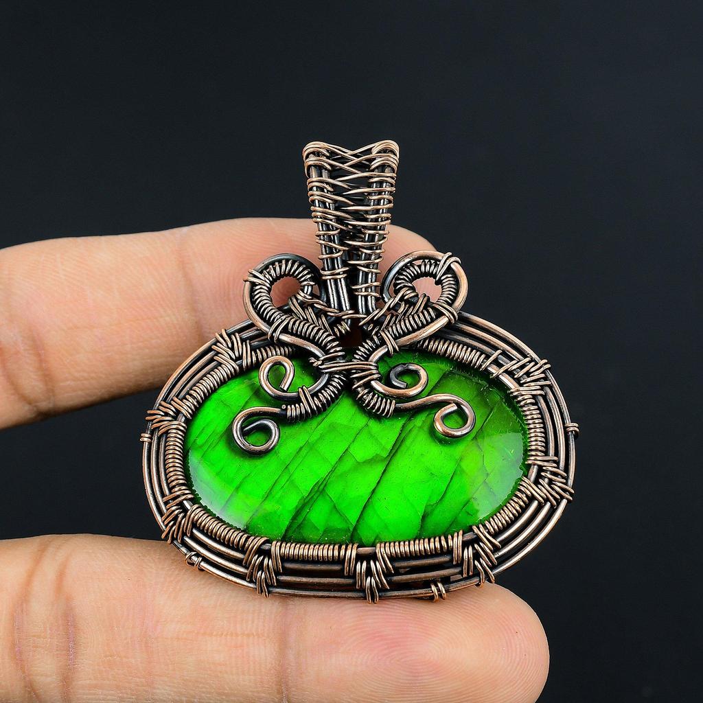 Green Flash Labradorite Pendant Gemstone Jewelry, 999 Copper Wire Wrapped Pendant, Handmade Jewelry Birthstone Pendant, Gift For Him