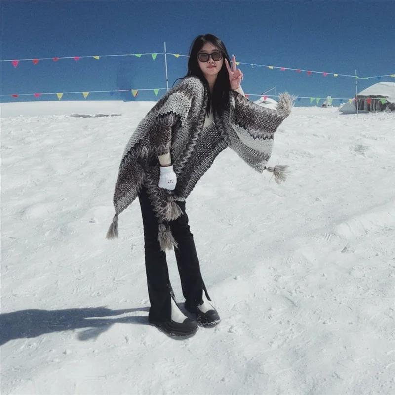 Ethnische Xinjiang Qinghai Reiseumhang & Schal: Stilvolles Fotoshooting-Tuch für die nordwestlichen Grasländer