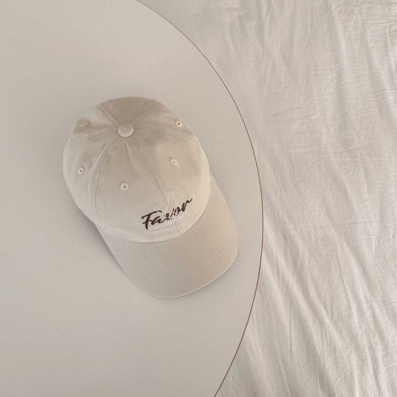 Love Letter Embroidery Baseball Cap Men'S And Women'S Sunshade Fun Leisure Students Outdoor Cap Versatile