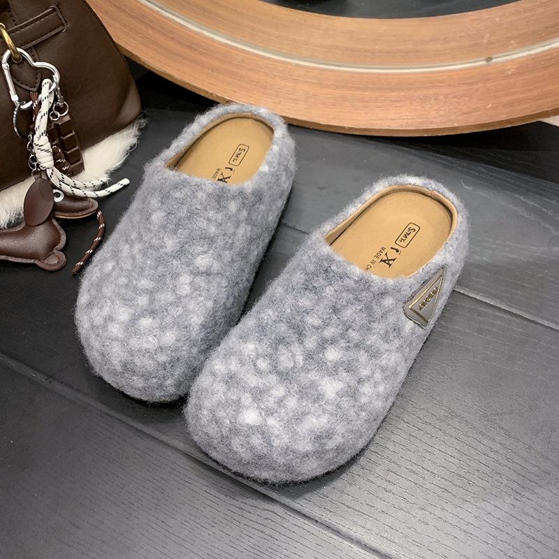 2025 autumn new outer wear thick-soled bag head half slippers women's casual one-pedal mid-heel flat bottom with skirt women's shoes