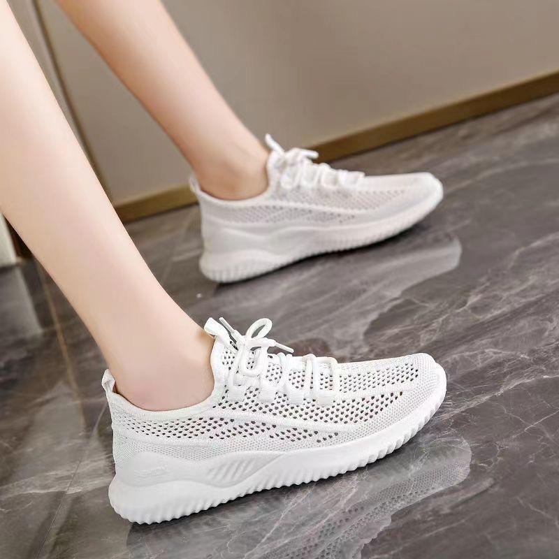 

Летняя дышащая женская обувь, новая спортивная обувь, удобная сетчатая обувь для мам, легкая повседневная обувь 36 белый