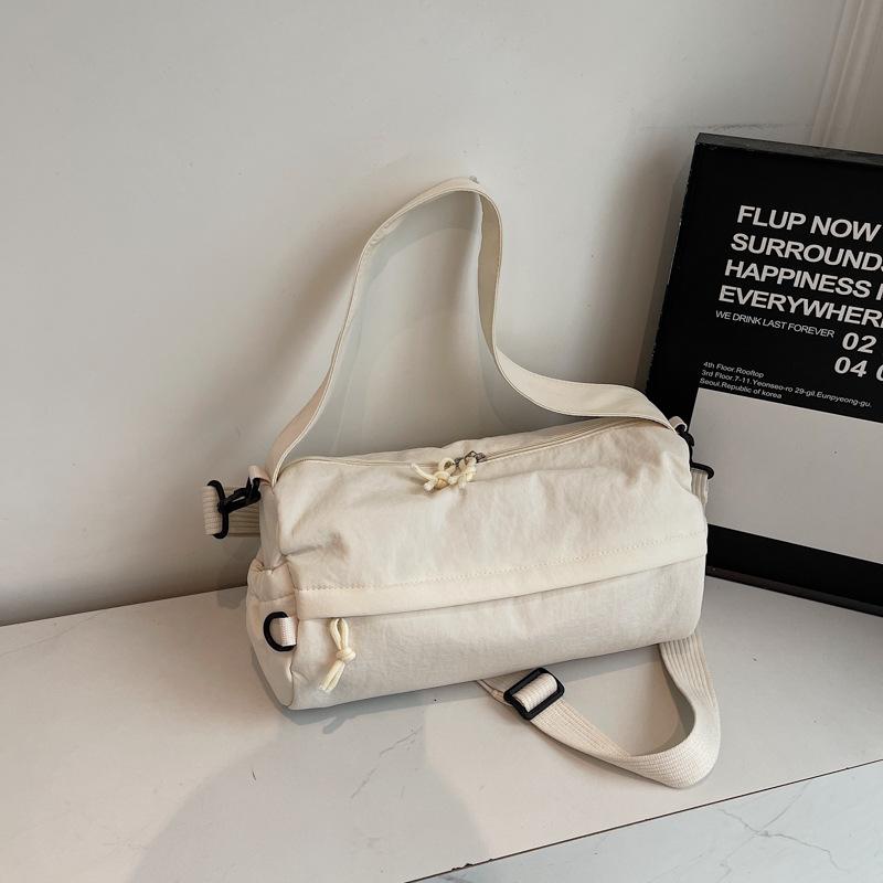 

Winter New Cott Crossbody Bag Women Fashi Shoulder Storage Bag Casual Pu Texture Simple Versatile Color Bost Pillow Bag