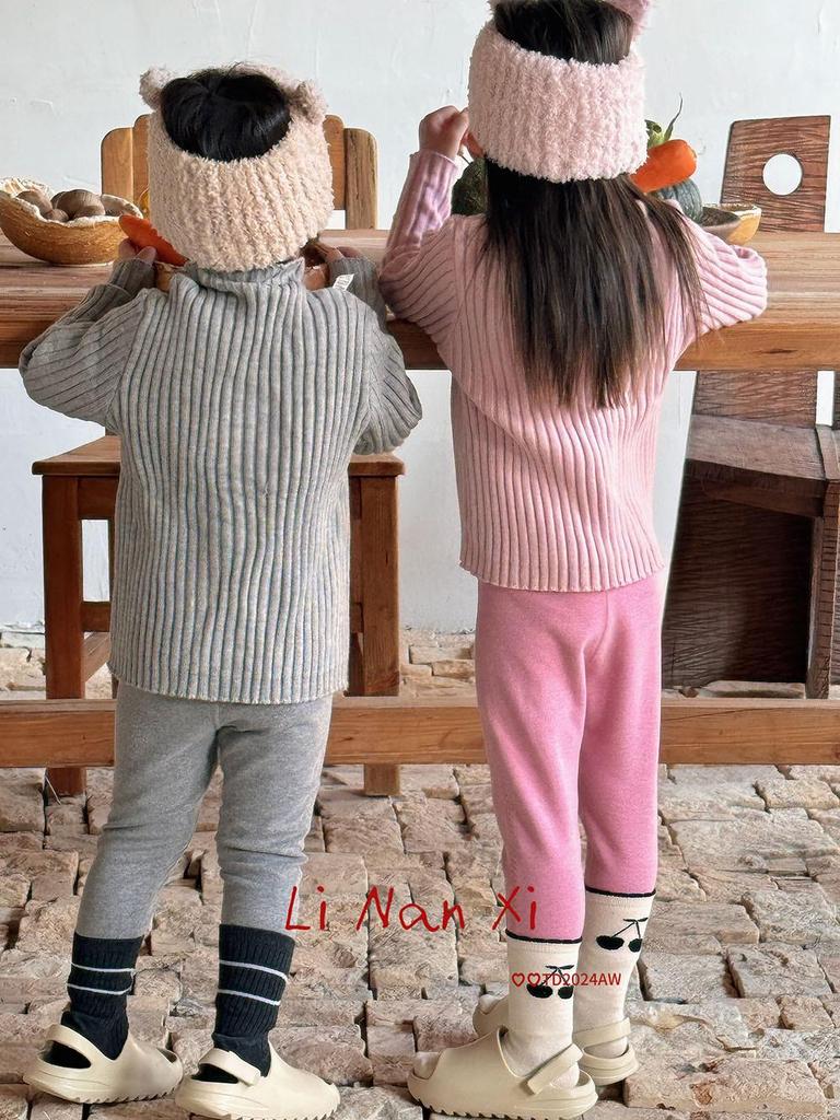 Children's Fleece-Lined Autumn Pants with Knee Pads - Warm, One-Piece Base Layer for Boys and Girls