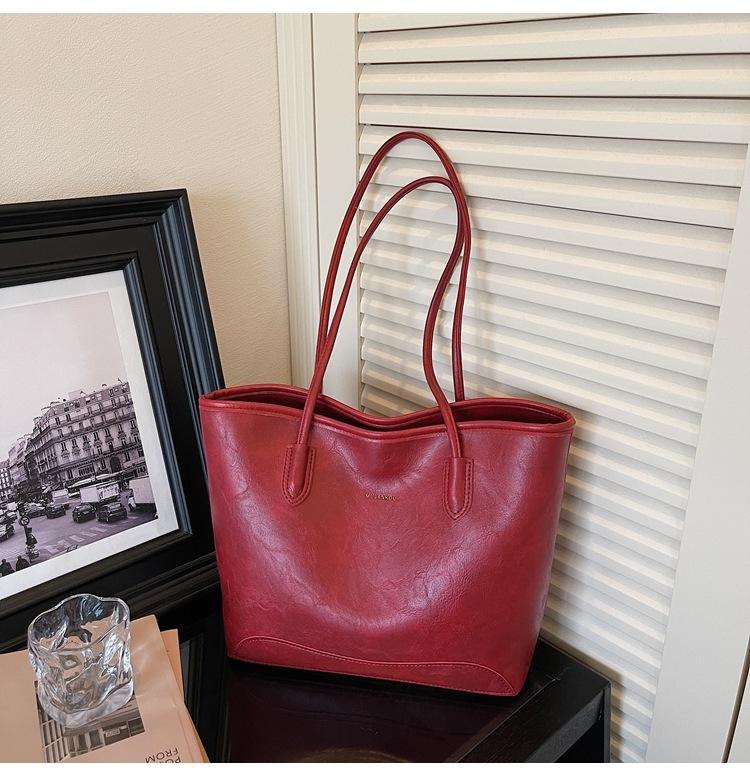 Korean-style Women's Bag 2026 New Model, Simple Commuter Shoulder Bag, Casual Versatile