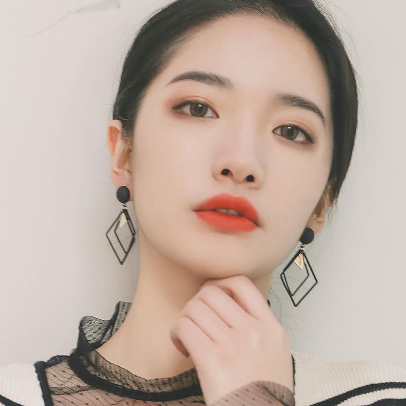 Fashion Geometry Square Presentation Earring Metal Rhombus Pendant Eardrop Women Jewelry Gift