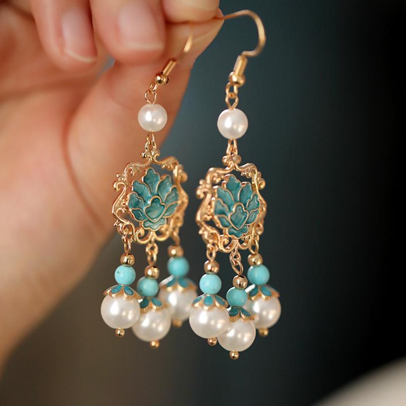 New Chinese Style Oil Drop Lotus Tassel Pearl Ear Hook Hanfu Cheongsam Accessories Travel Photography Earrings Exquisite High-end Earrings