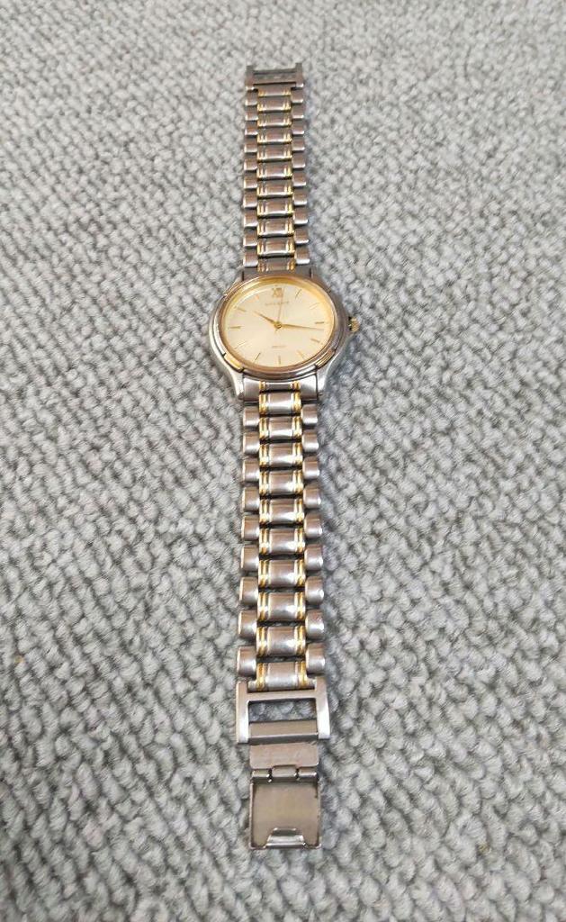 [USED] Working SEIKO LUCENT Men's Quartz Watch, Two-tone Color