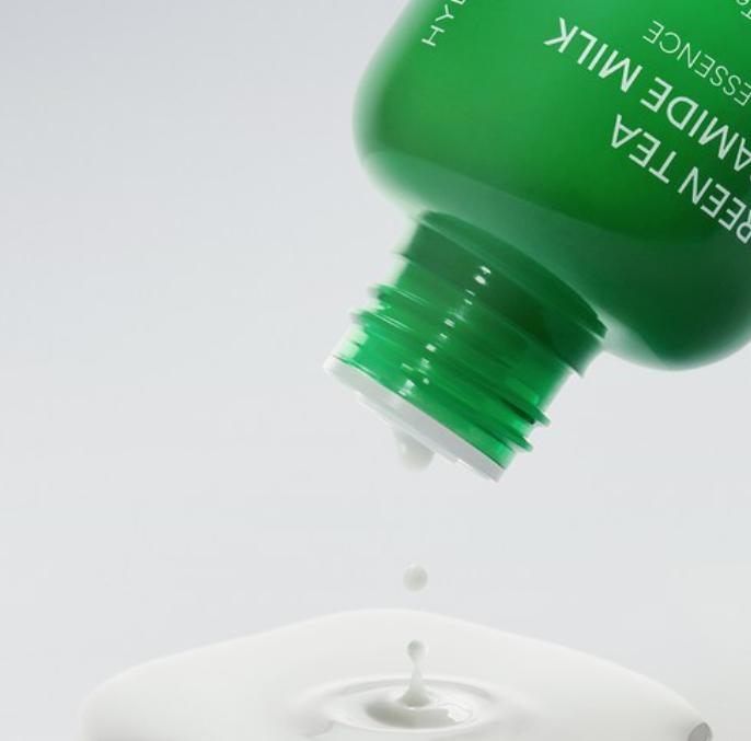 Innisfree Green Tea Ceramide Milk Essence 160ml
