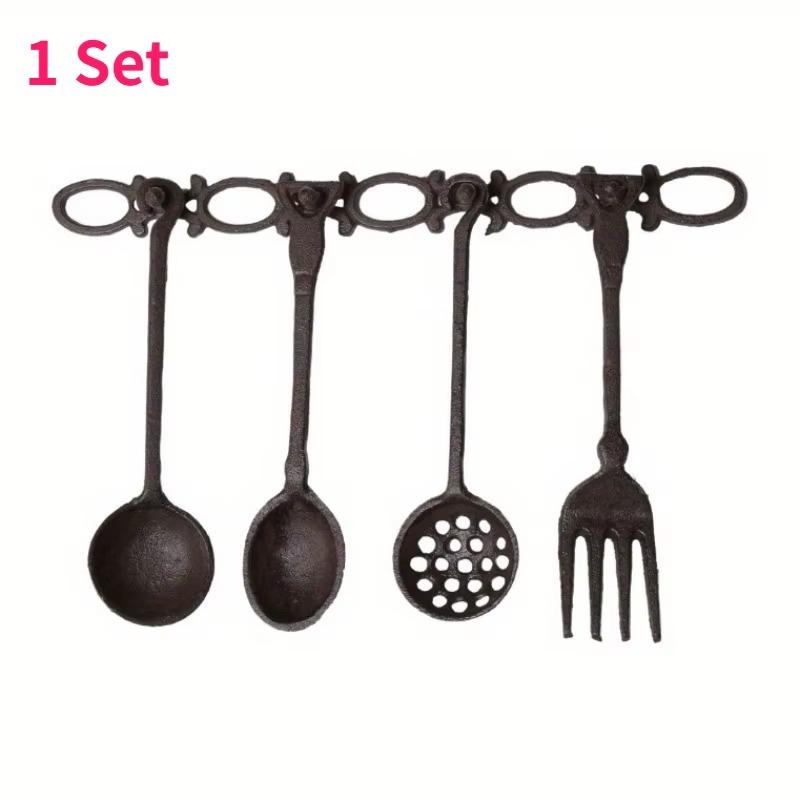 

Vintage Iron Spoon and Fork Wall Decor Pendant Retro Old Cast Iron Artistic Accessories for Home Garden Wall Decorative Ornament