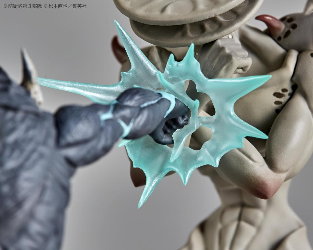 Kaiyodo Anime "Kaiju No. 8" Kaiju No. 8 vs. Kaiju No. 9 1/18 Scale PVC Painted Complete Figure