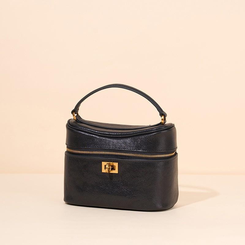 

Fashion Handbag Crystal Tire Vegetable Tanned Cowhide Niche Box Bag Genuine Leather Retro Crossbody Single Shoulder Women s Bottom width: 19, height: 14, thickness: 9CM чёрный