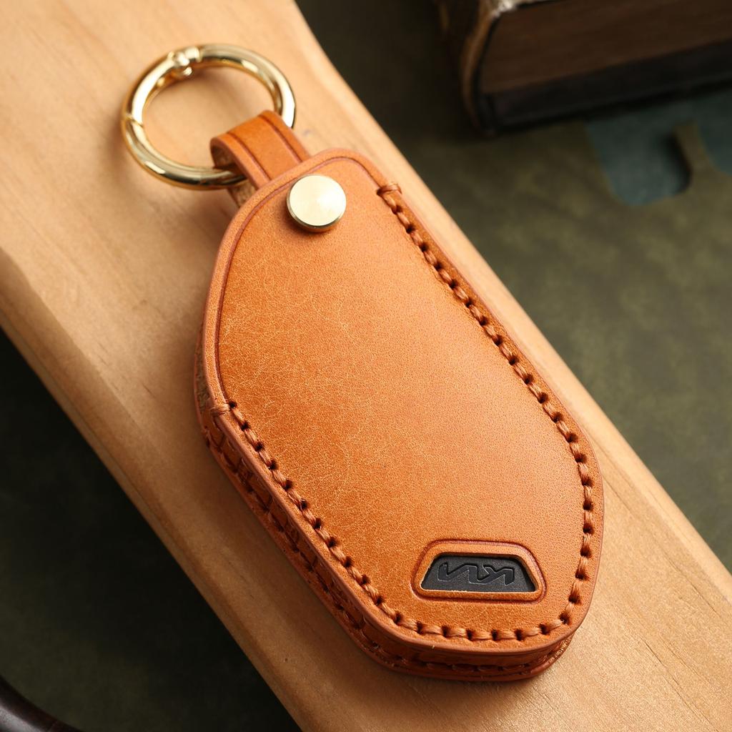 Customized Leather Key Cover Is Suitable for Kia 2024 New KIA High-end Real Cowhide Key Bag Shell Ring.