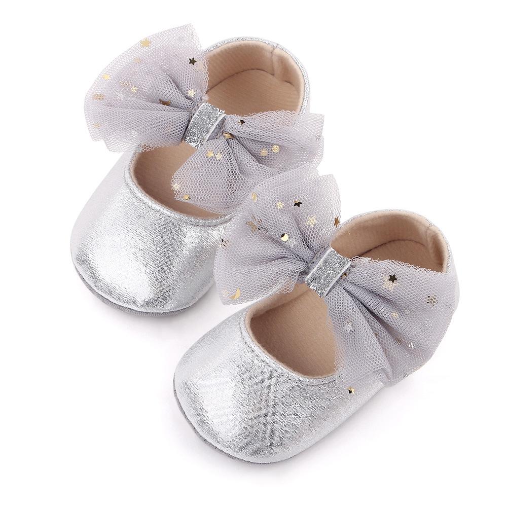 

0-18M Baby Girl Princess Dress Shoes Soft Sole Bow Knot Mary Jane Flats Anti-Slip Newborn Gifts Infant Toddler Baby Girl Shoes 11CM FOR 0-6Months серебряный