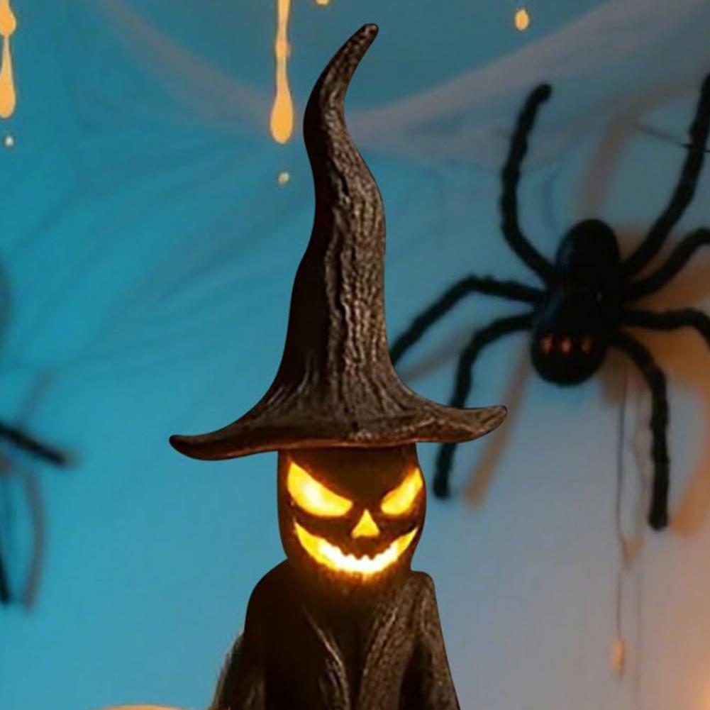 Multi-purpose Witch Display Witch Light Halloween Decor Enchanting Handmade Resin Witch Statue Lamp with Led
