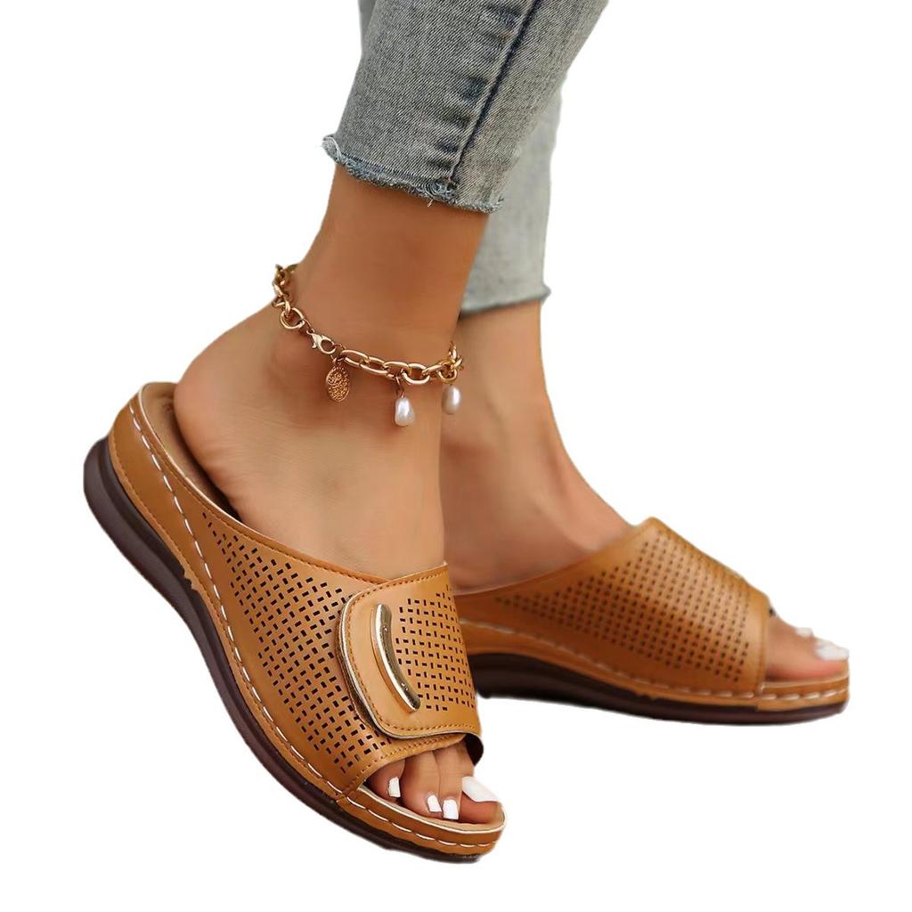 2025 New Large Slope Heel Sandals Women's Wide Strip Casual Shoes Solid Color Slope Heel Women's Shoes