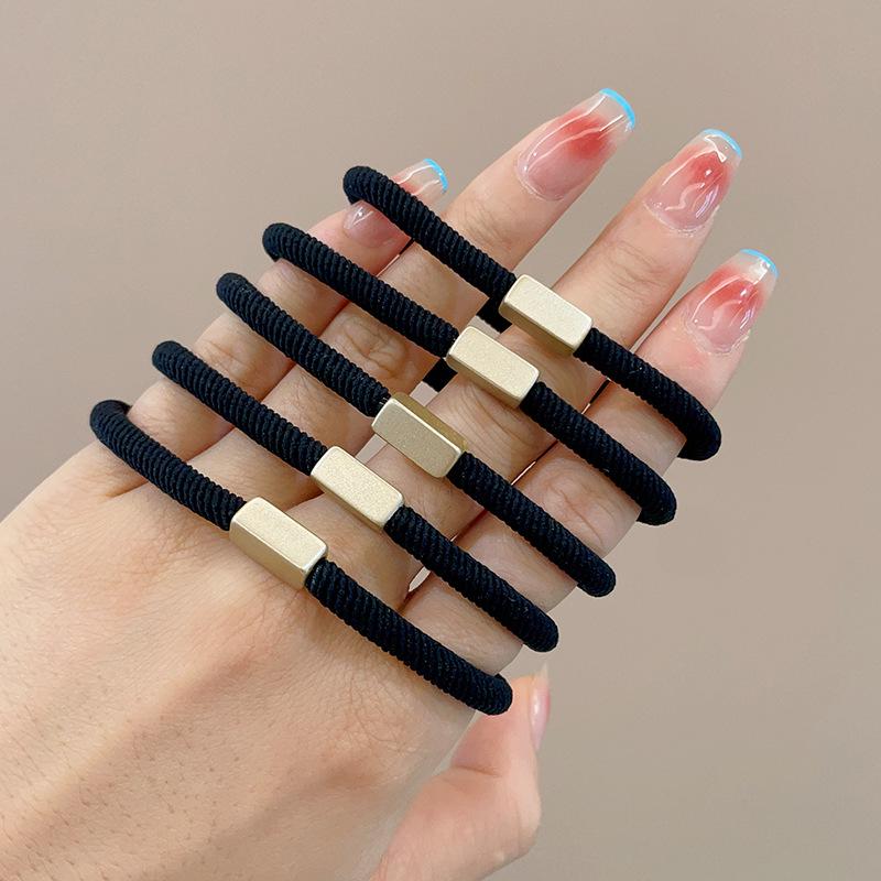 Kleiner Bär Hochelastisches Kaffee-Haargummi für Frauen und Mädchen - Langlebig, Schlicht und Elegant