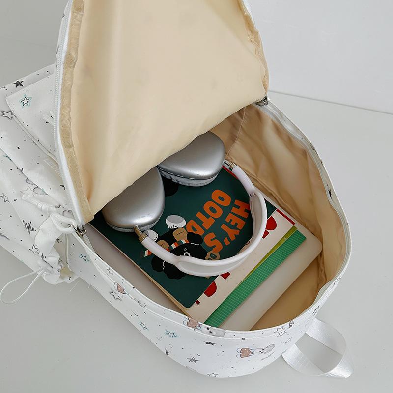 Schoolbag female ins wind Japanese new high value fresh and sweet junior high school lightweight travel large capacity backpack
