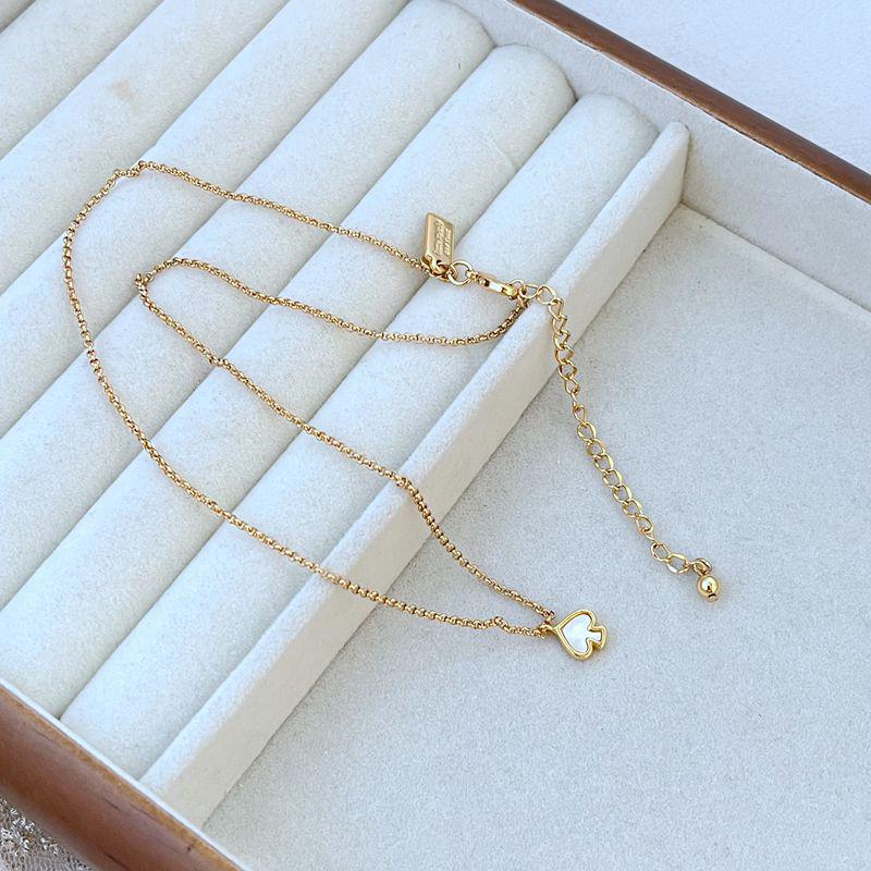 Elegant European & American Shell-Inlaid Spade Metal Necklace