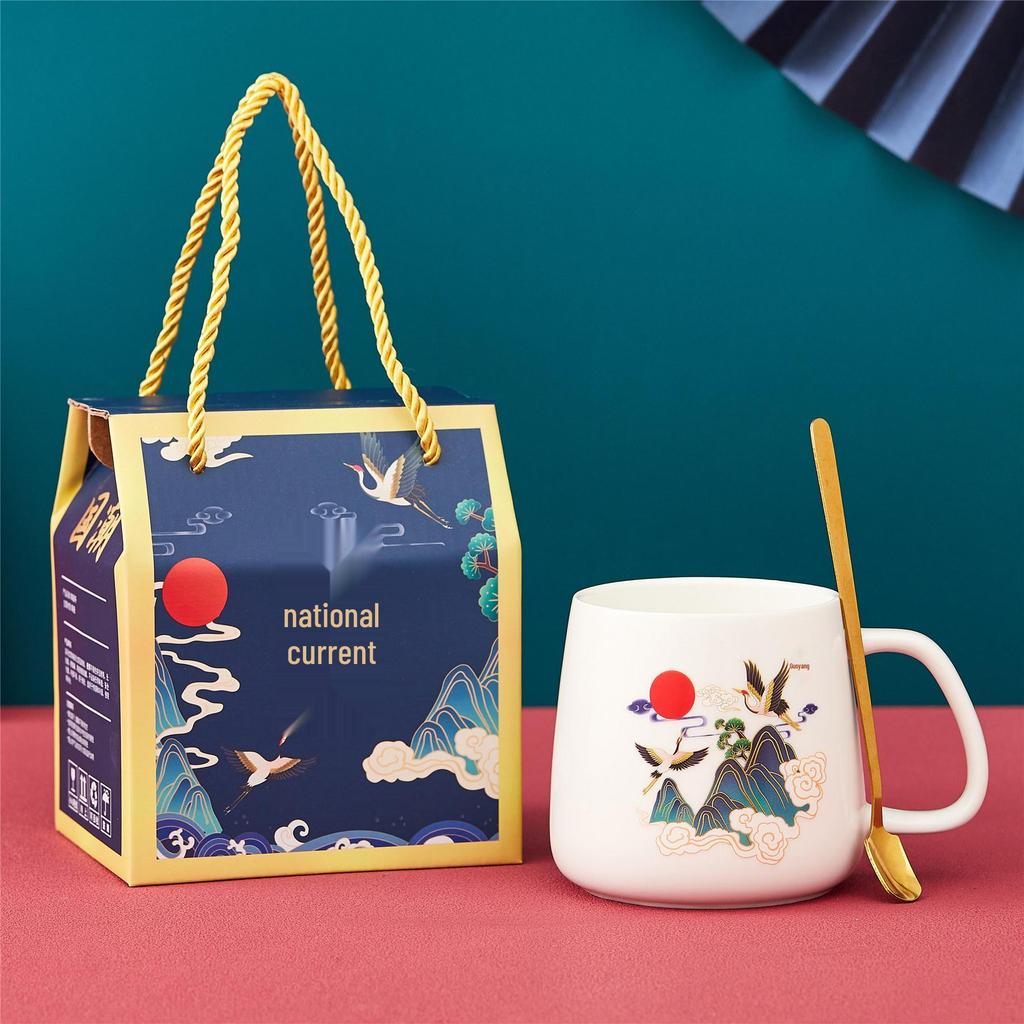 Creative Ceramic Mug Gift Set: Perfect for Coffee, Tea, or Water - A Unique and Practical Present