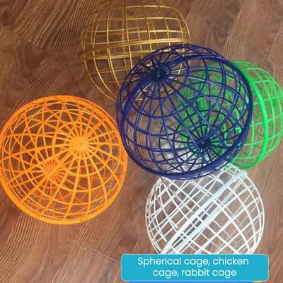 Chicken Ball Cage Detachable Chicken Mesh Enclosure Ball Plastic Chickens Orb Cage To Free Range